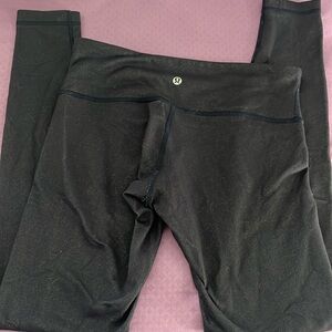 Lululemon leggings size 6